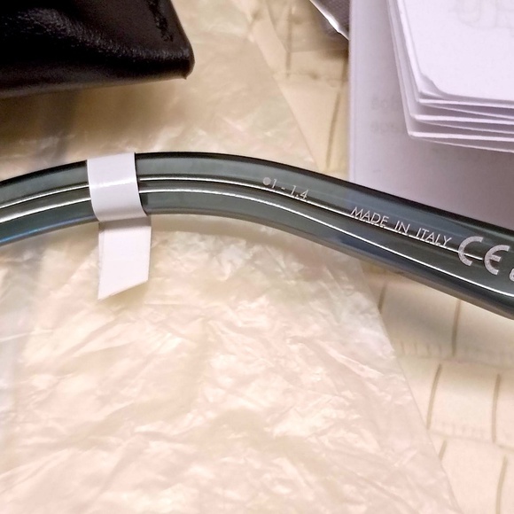 New Dior DIORSIGNATURE S10F 30F2 Shiny Transparent In Rare Green Smoke Color - Picture 10 of 15